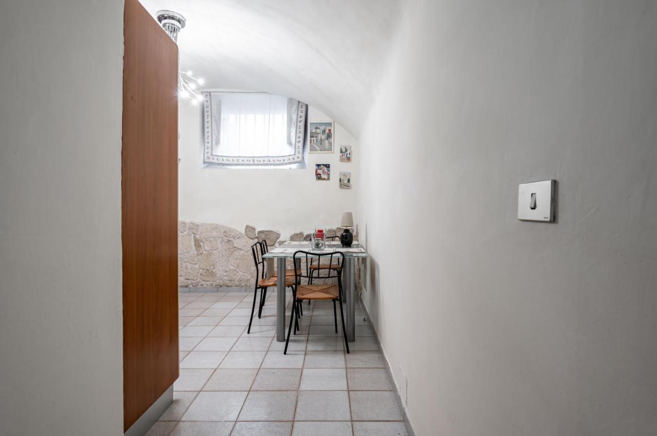 University And San Marco Cozy Apartment Флоренция Экстерьер фото