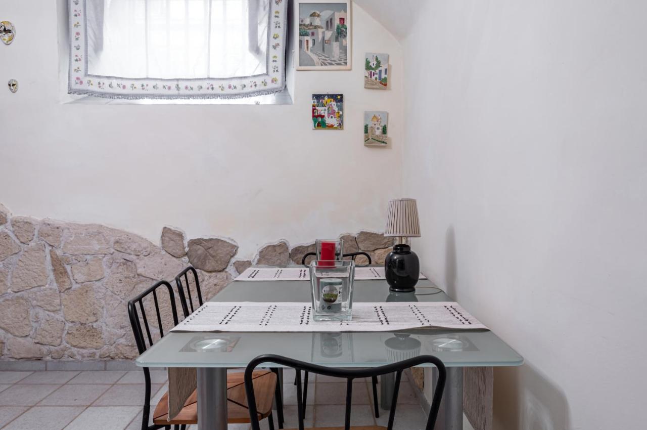 University And San Marco Cozy Apartment Флоренция Экстерьер фото